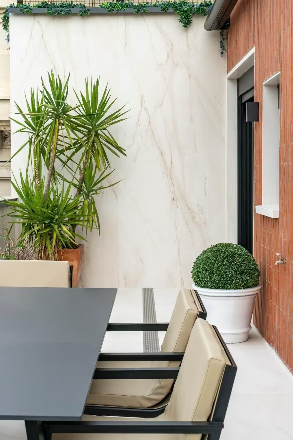 12B525E2 3542 4CB0 803BEE7F6362C48B