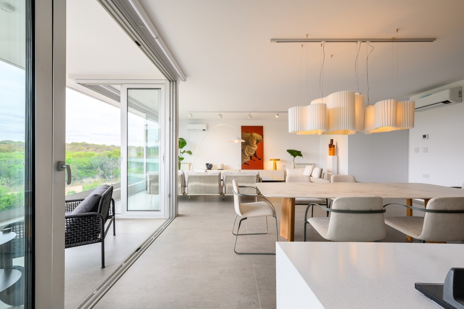 1924E974 042E 4D52 BA80CC5EBD6199A6