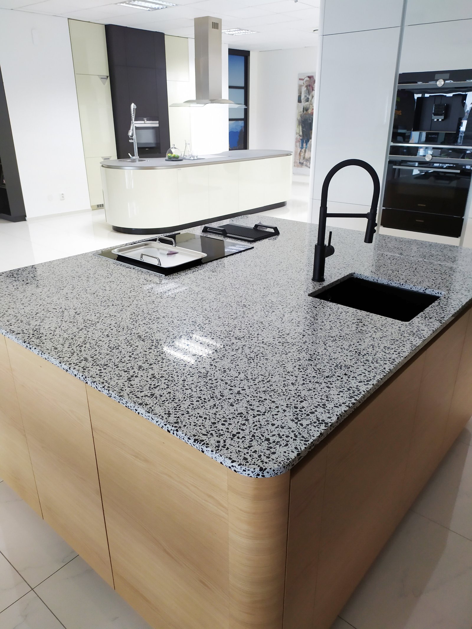 2020 Taurus Terazzo White Hanak Forum Kamen Dekor PragueCzechia 05