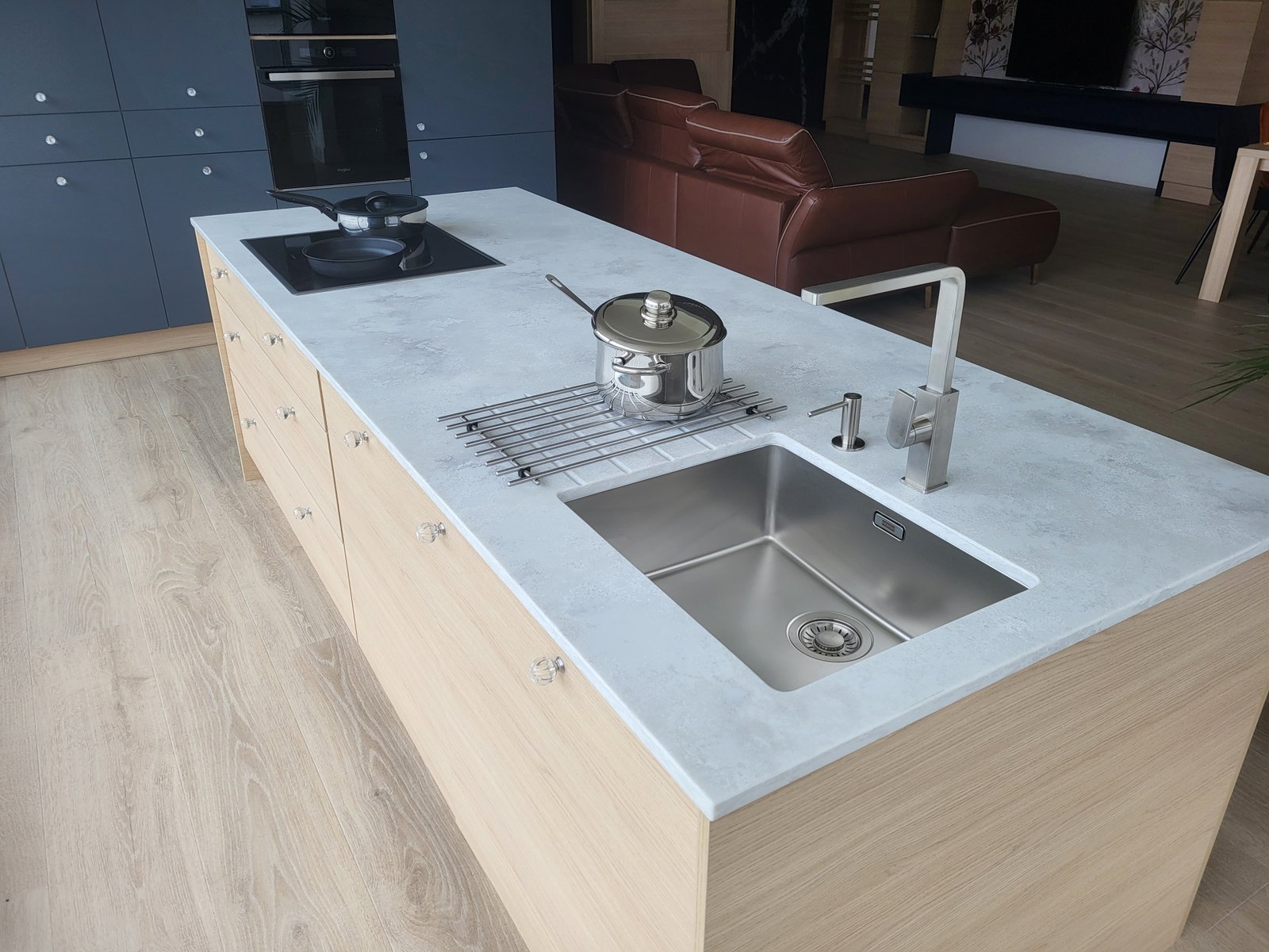 2023_Ambiente Light_Commercial realization_TESS Kuchyně_POLA_Czechia 2 2023 Ambiente Light Commercial realization TESS Kuchyne POLA Czechia 2