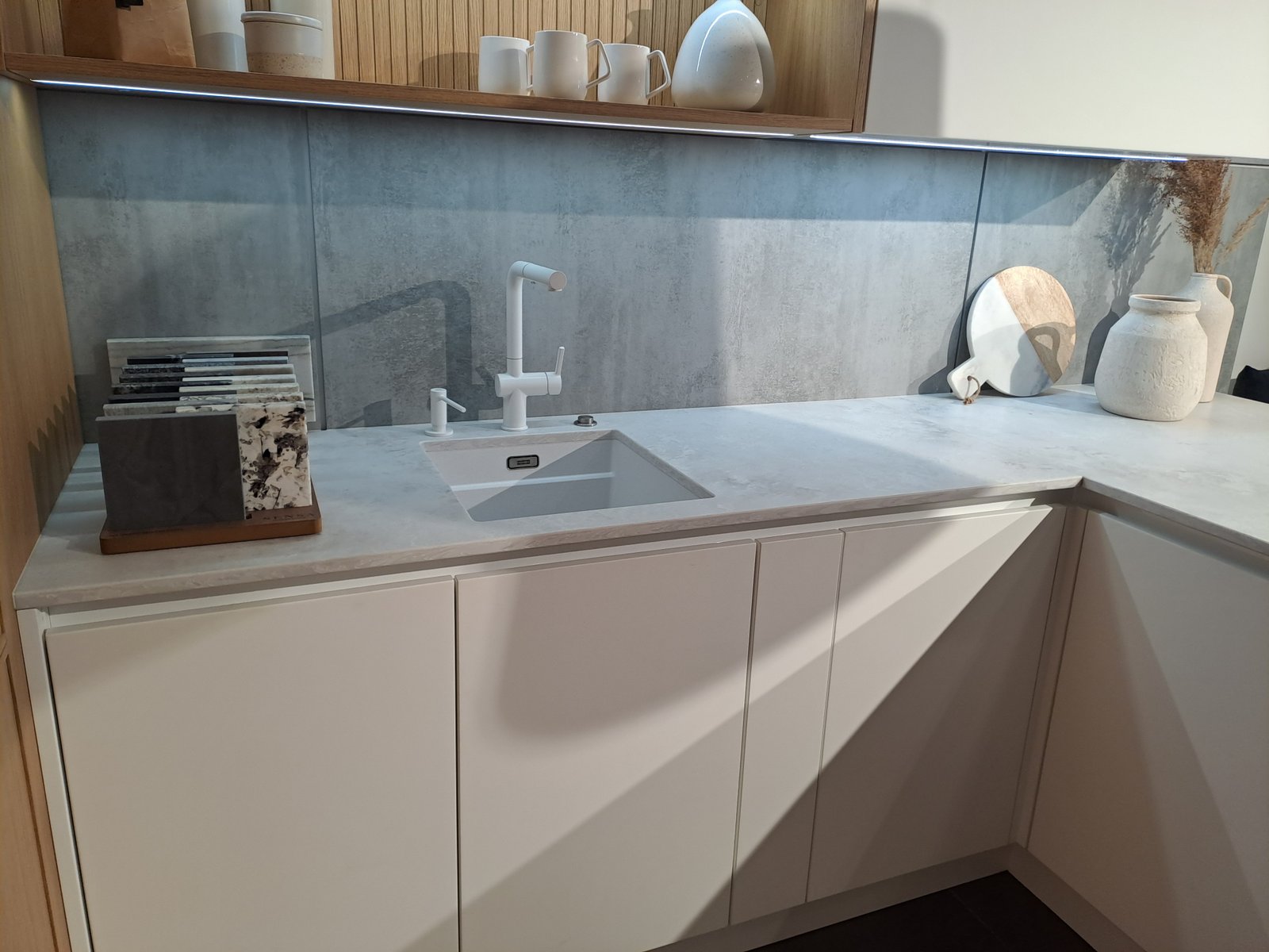 2024_Ambiente LIght_Forma System_ATLAS Studio_Poland 1 2024 Ambiente LIght Forma System ATLAS Studio Poland 1