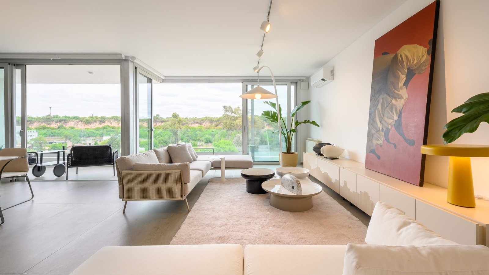 47E29AC4 4C70 42DB 89E580DAF6D4A47D