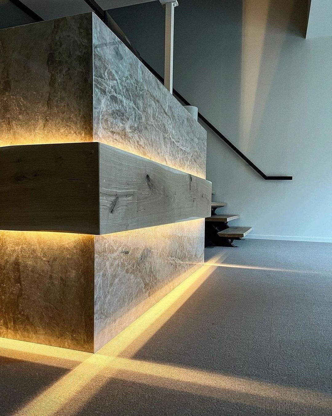 5DE562FE 9565 4B2C 8662BA3DE5DC5FC7