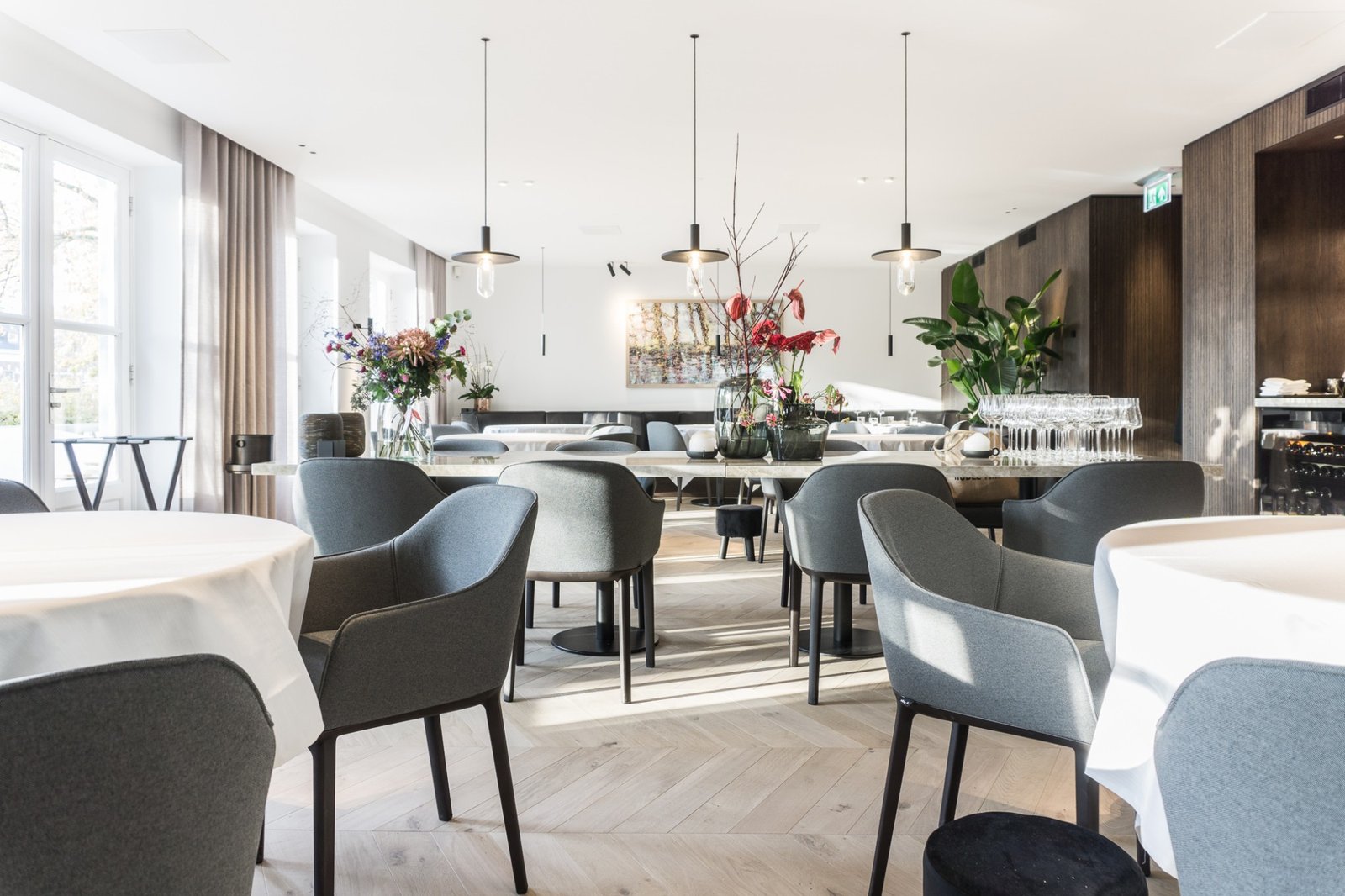 8694B557 CBD6 49F0 ADC753730F55C332