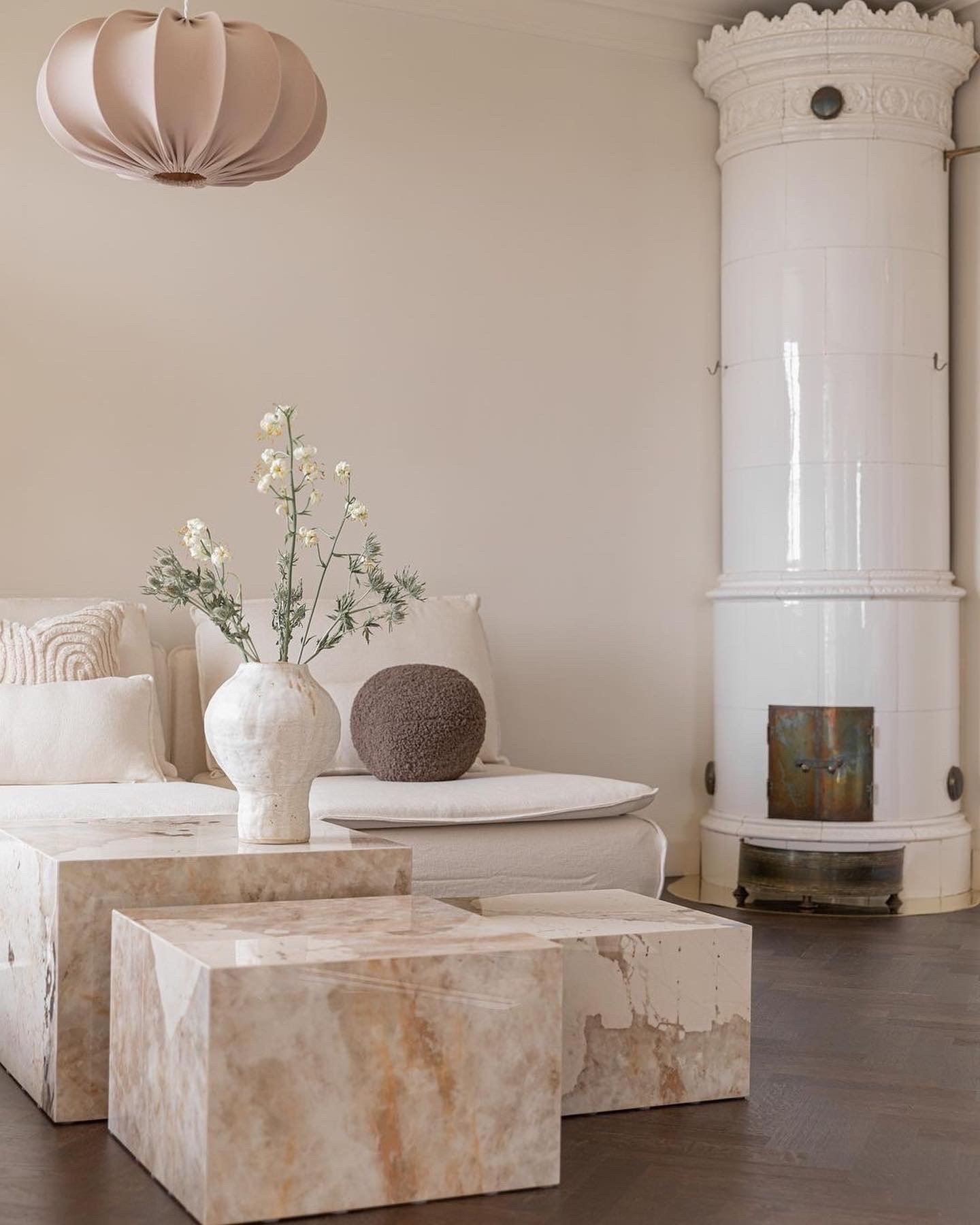 881A96BB-A66A-4E10-A74351F1CB460CFC 881A96BB A66A 4E10 A74351F1CB460CFC