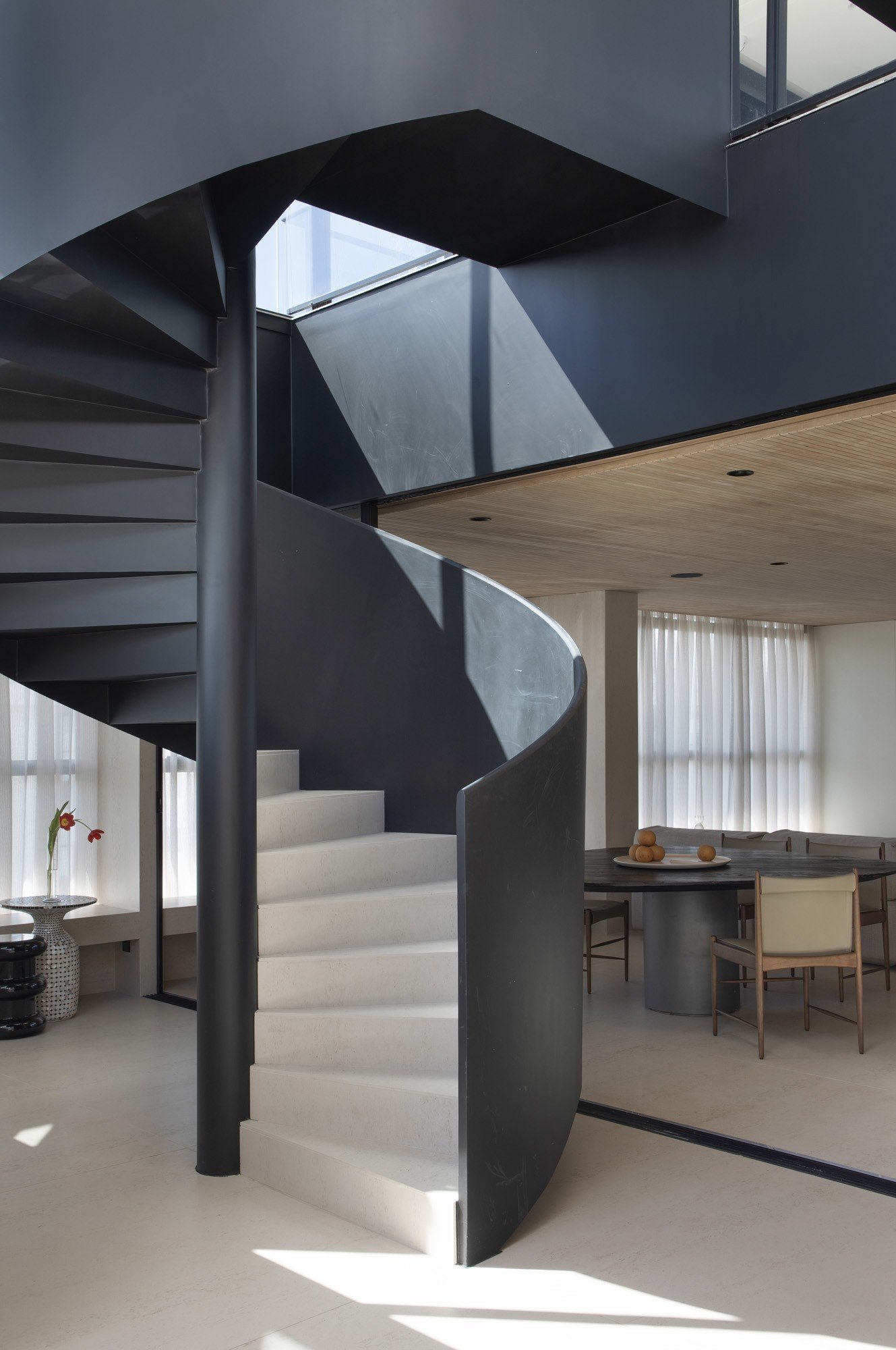 882AFB59 40E1 4CEB 8565F79A9C175A6E