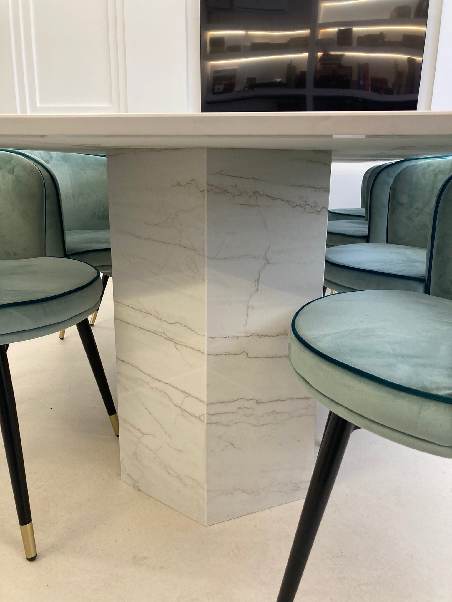 8E9D7CBC FF09 429E AD42483B890C7381