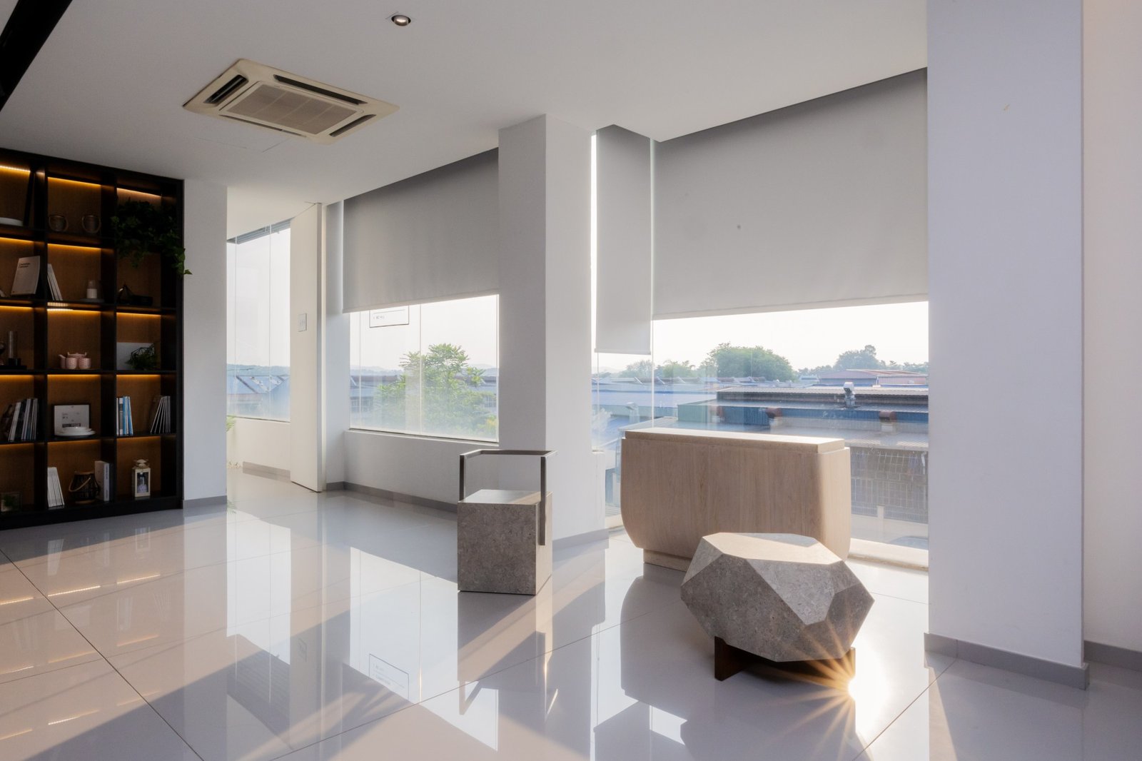 9038DC14 62BA 4319 8517AE5FF193DF62 2