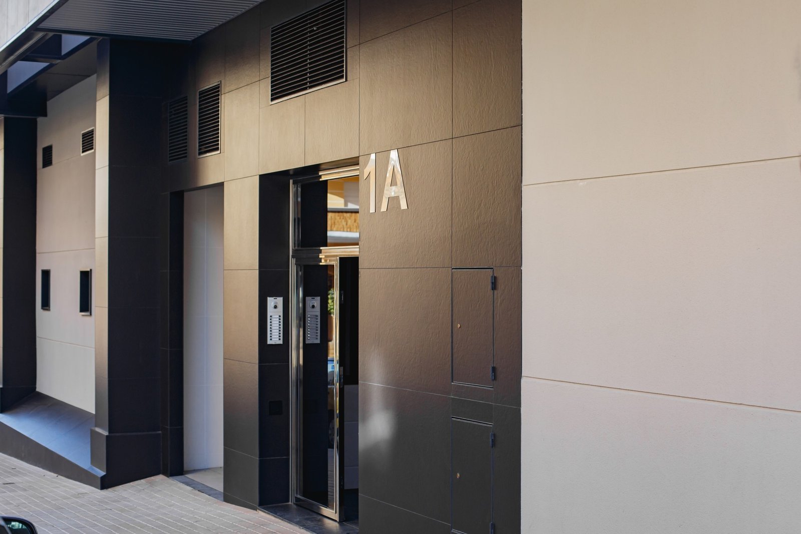 A0BF6D90 BFC6 4403 B66F39F9F09BDBC3