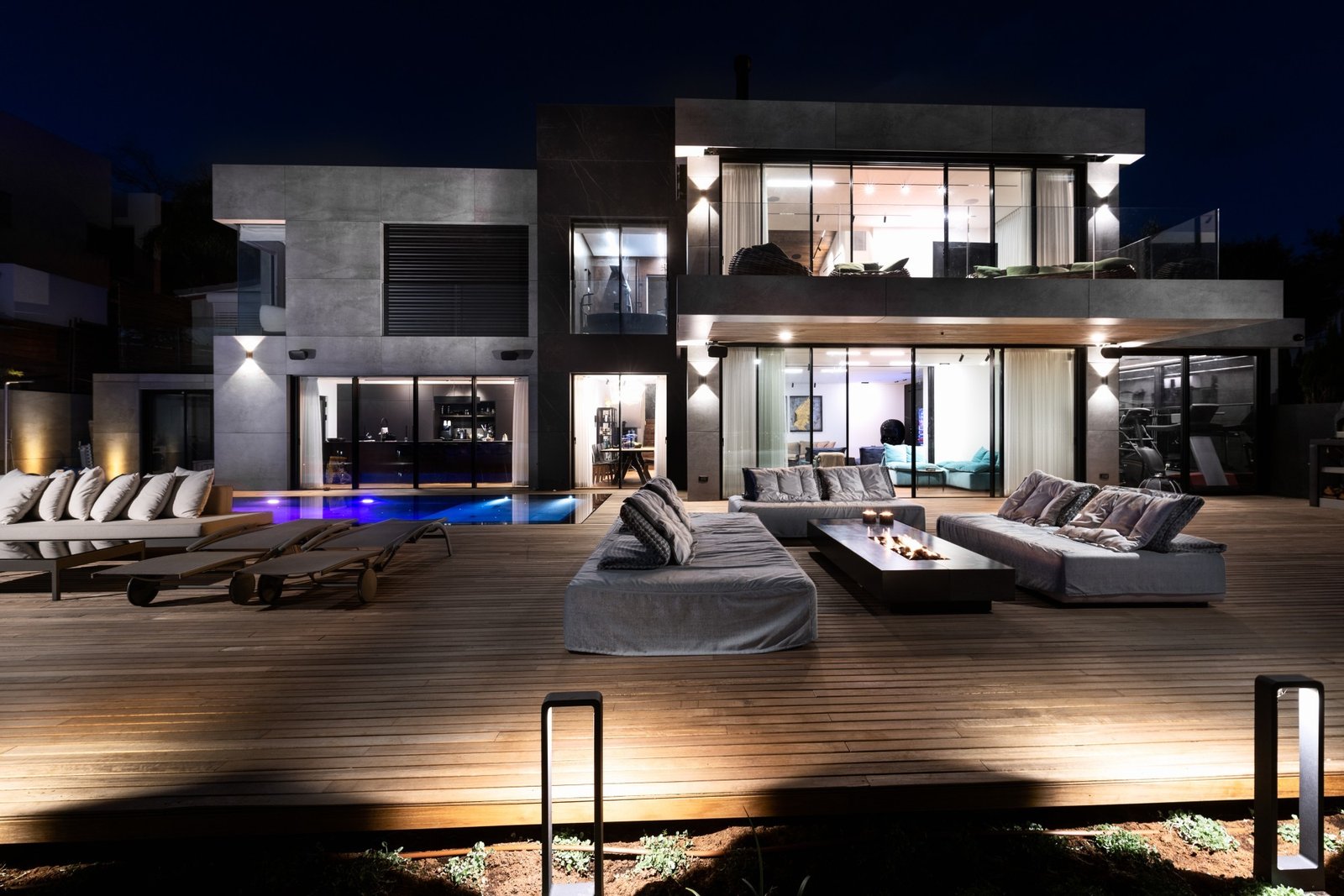 A366E749 C2C6 4DFA 860F746F2A9AEBA7