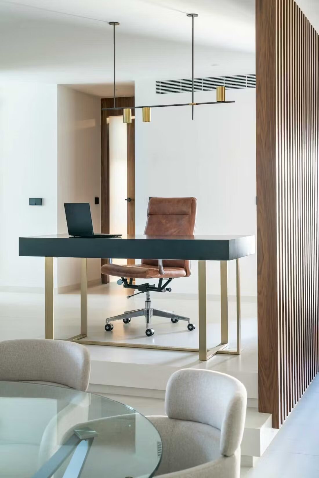 AFE24820 7C7B 4FEB BFB4FD29811BDD96