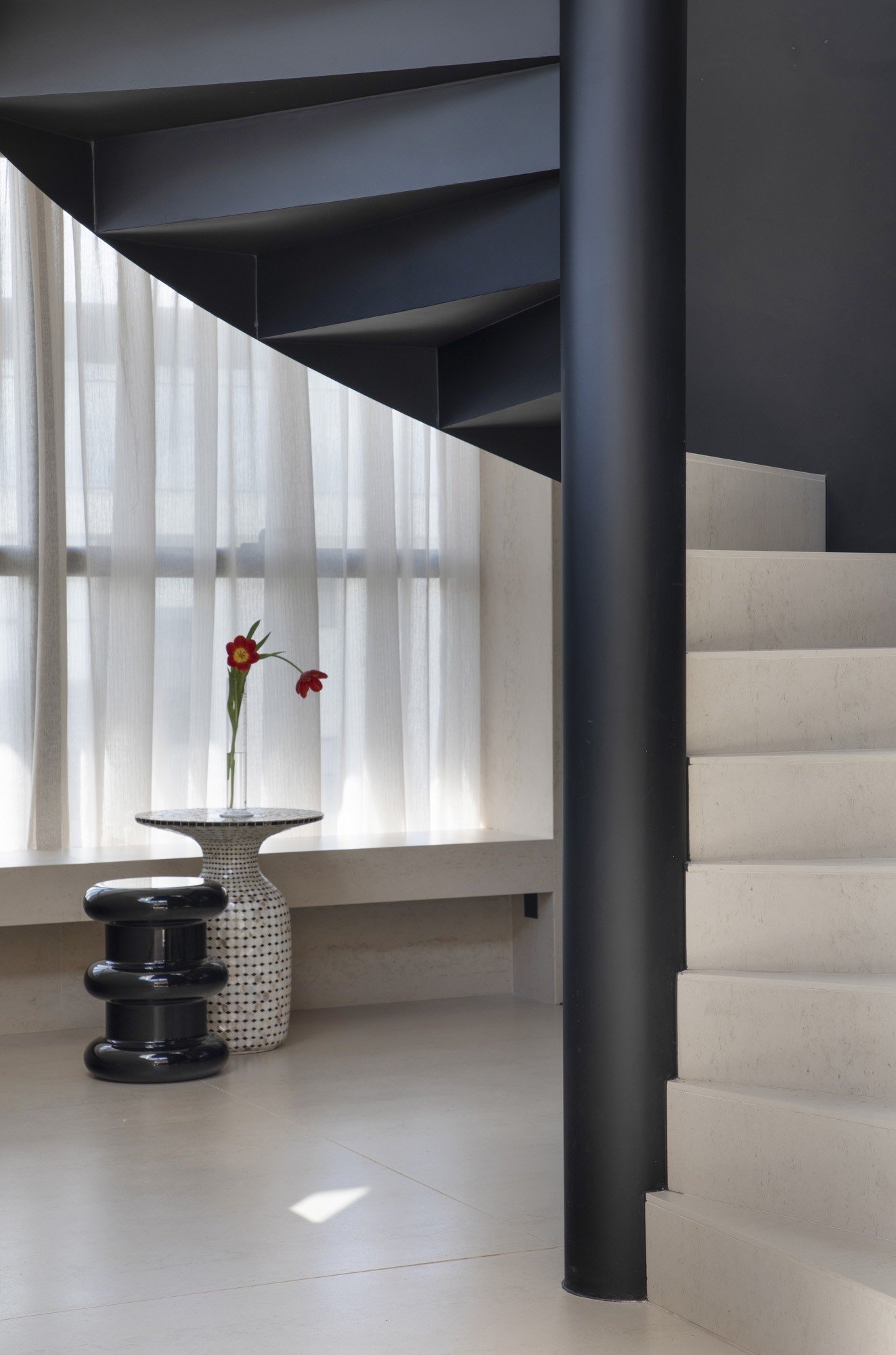 ECFB55DA 1809 40EA B8E9013FFF6D77C8