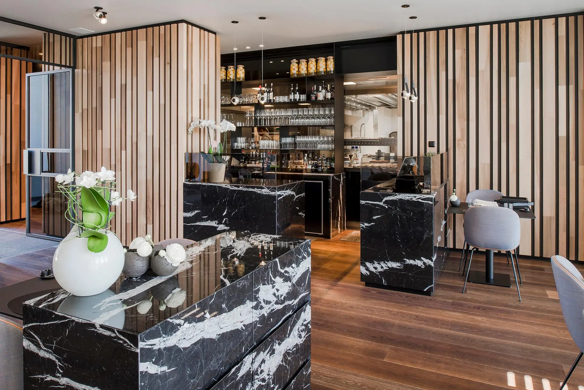 MARQ Hotel kitchen202