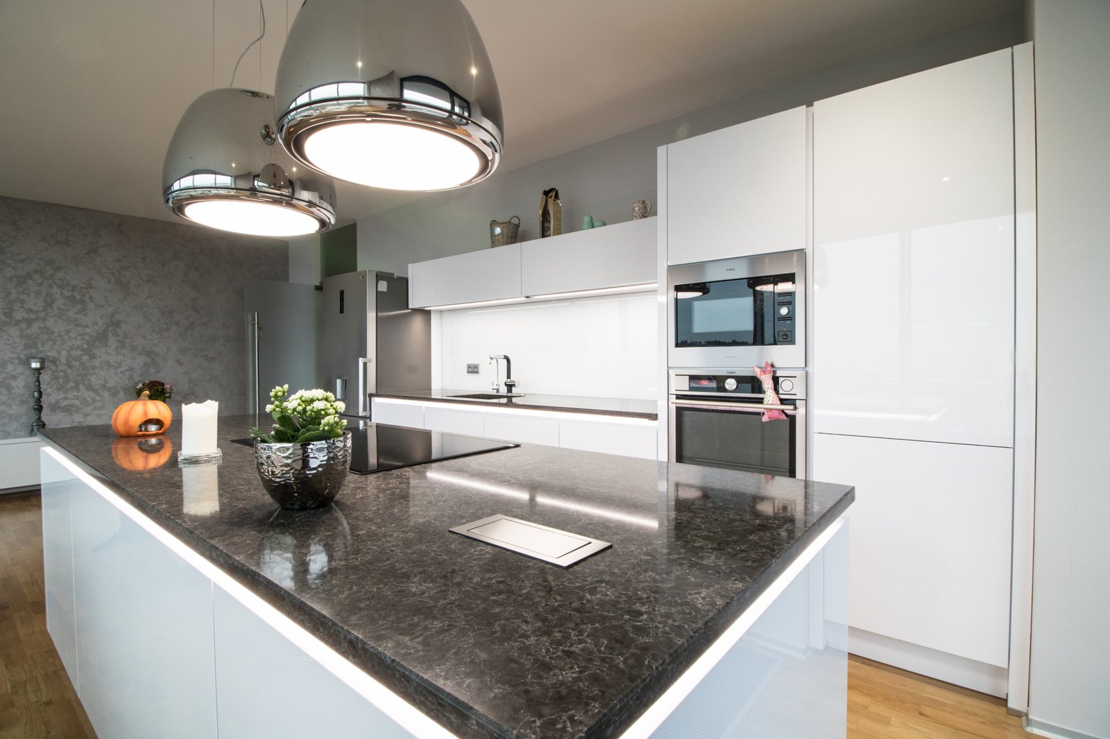 noble imperial grey realization 5 1