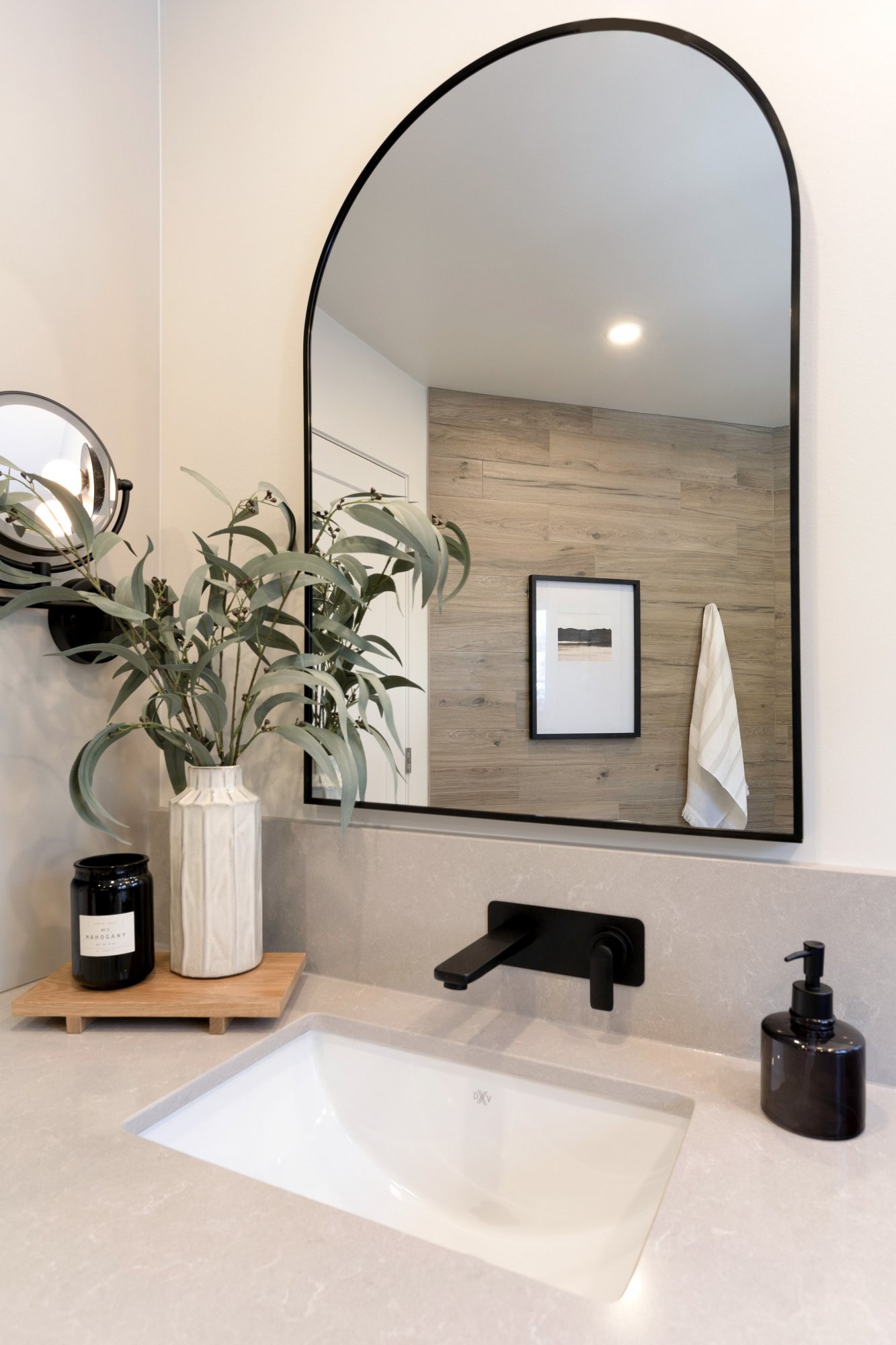 noble ivory white realization 0 1