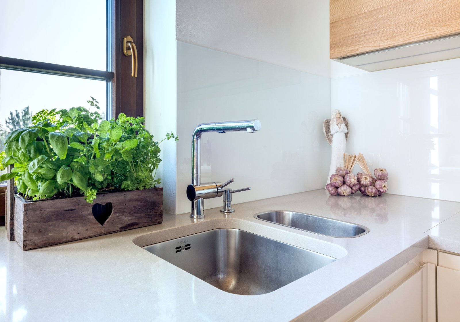 noble ivory white realization 16 1