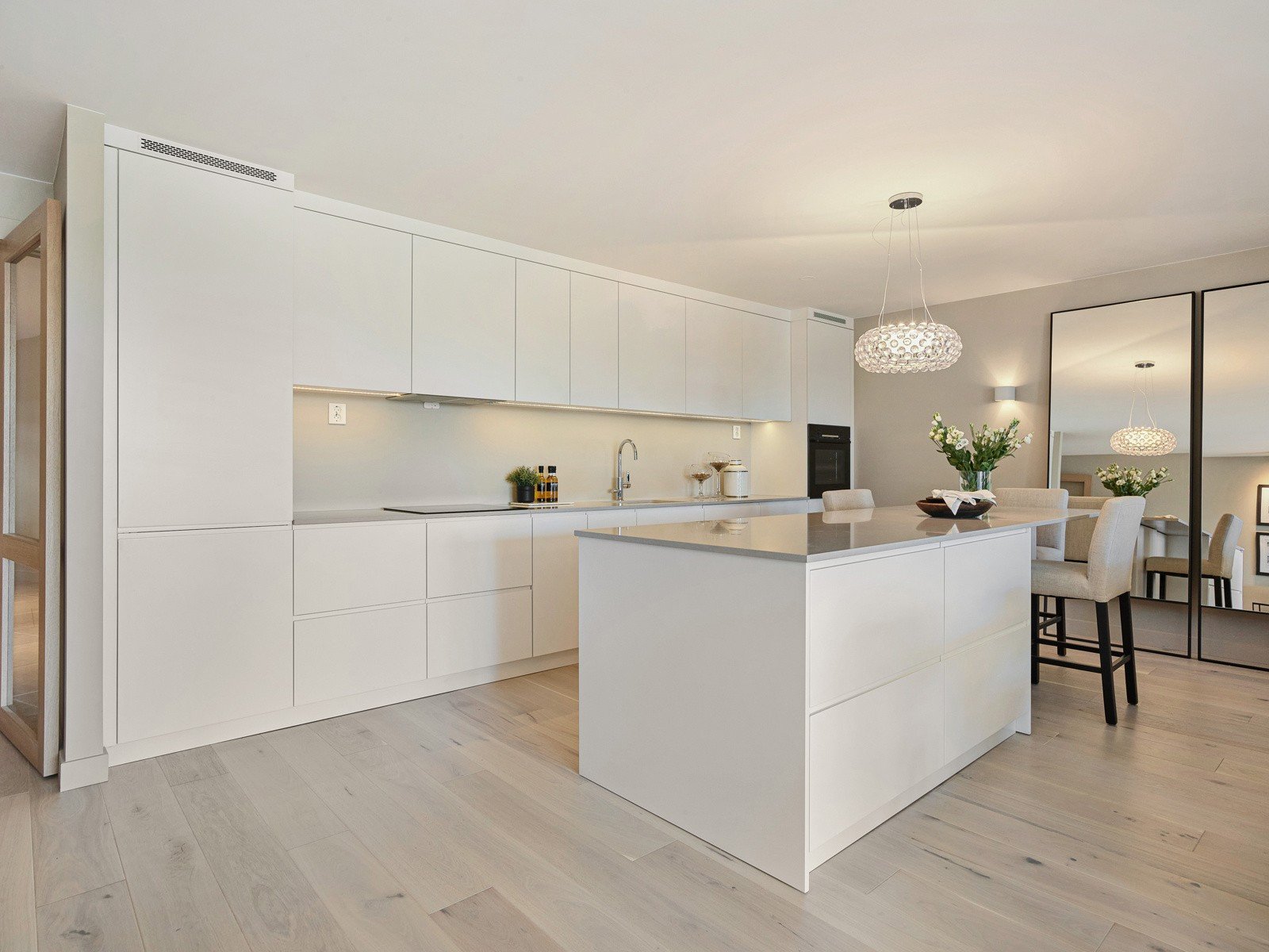 noble ivory white realization 5 1