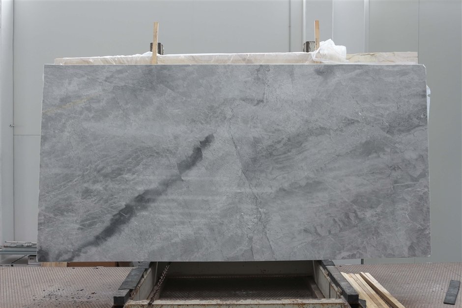 zm_0204-233 zm 0204 233